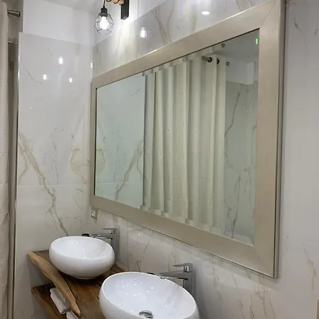 Oasis Gabella *