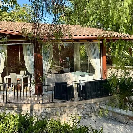 Oasis Gabella *